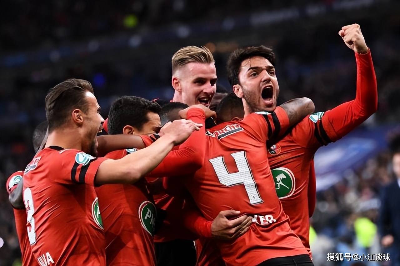 埃因霍温内部会议纪要流出:集结日回应争议,法甲使命明确,阵容厚度经受考验-九游官方入口