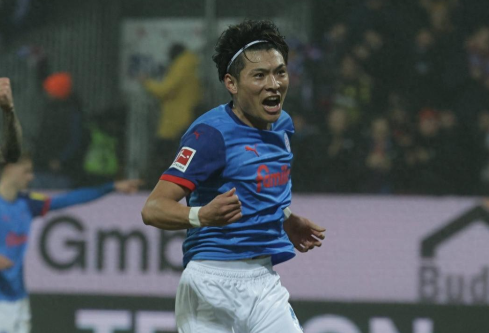 九游官方入口 -包含清晨德甲焦点战，埃因霍温复出首秀，管理层满意，医务组通报恢复的词条